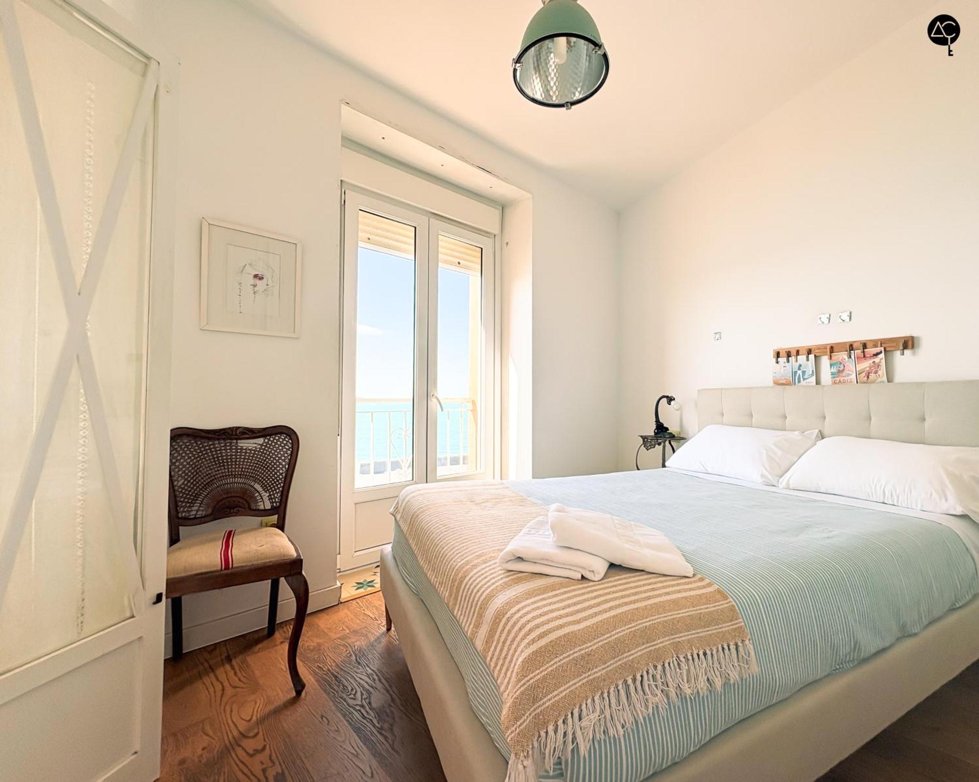 Ferienwohnung Balcon Al Mar Con Ascensor Grupo Ac Gestion Cádiz Exterior foto